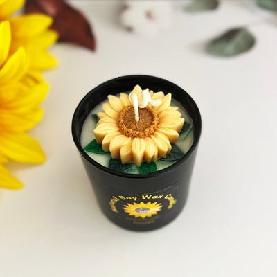 Lumen Flora Candle 🌻