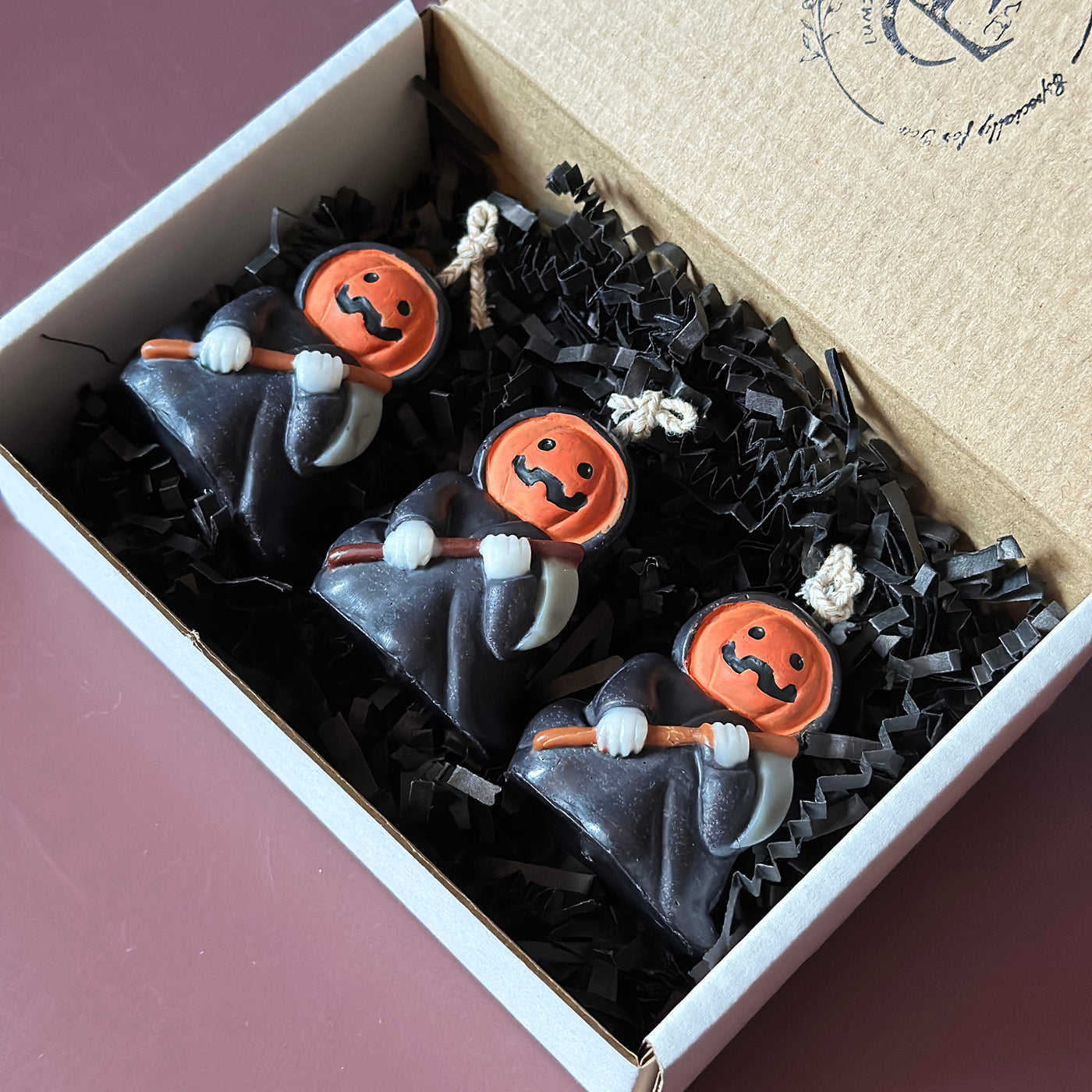 Grim Reaper Soy Wax Candle: Spooky Halloween Decor