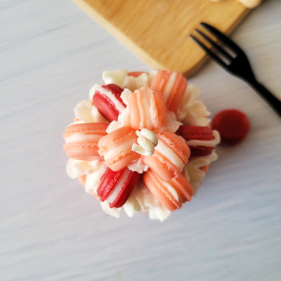 Sweet Chocolate | Macaron Cake Candle