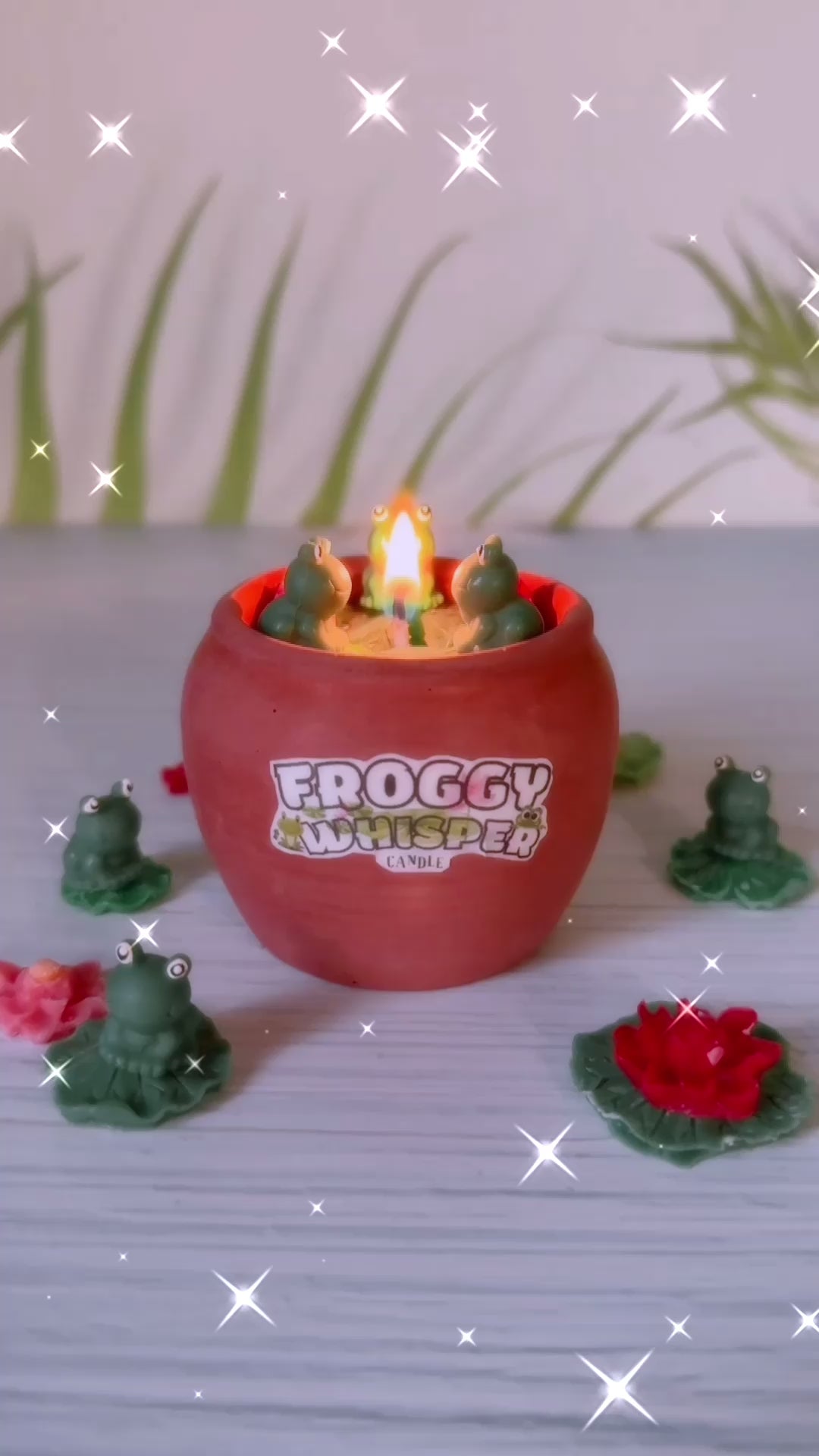 Froggy Whisper Candle 🐸