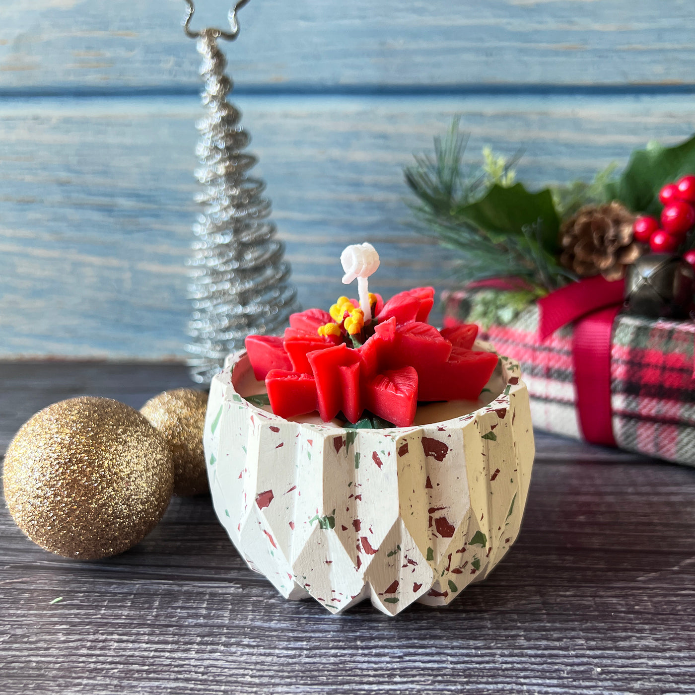 Christmas Poinsettia Candle