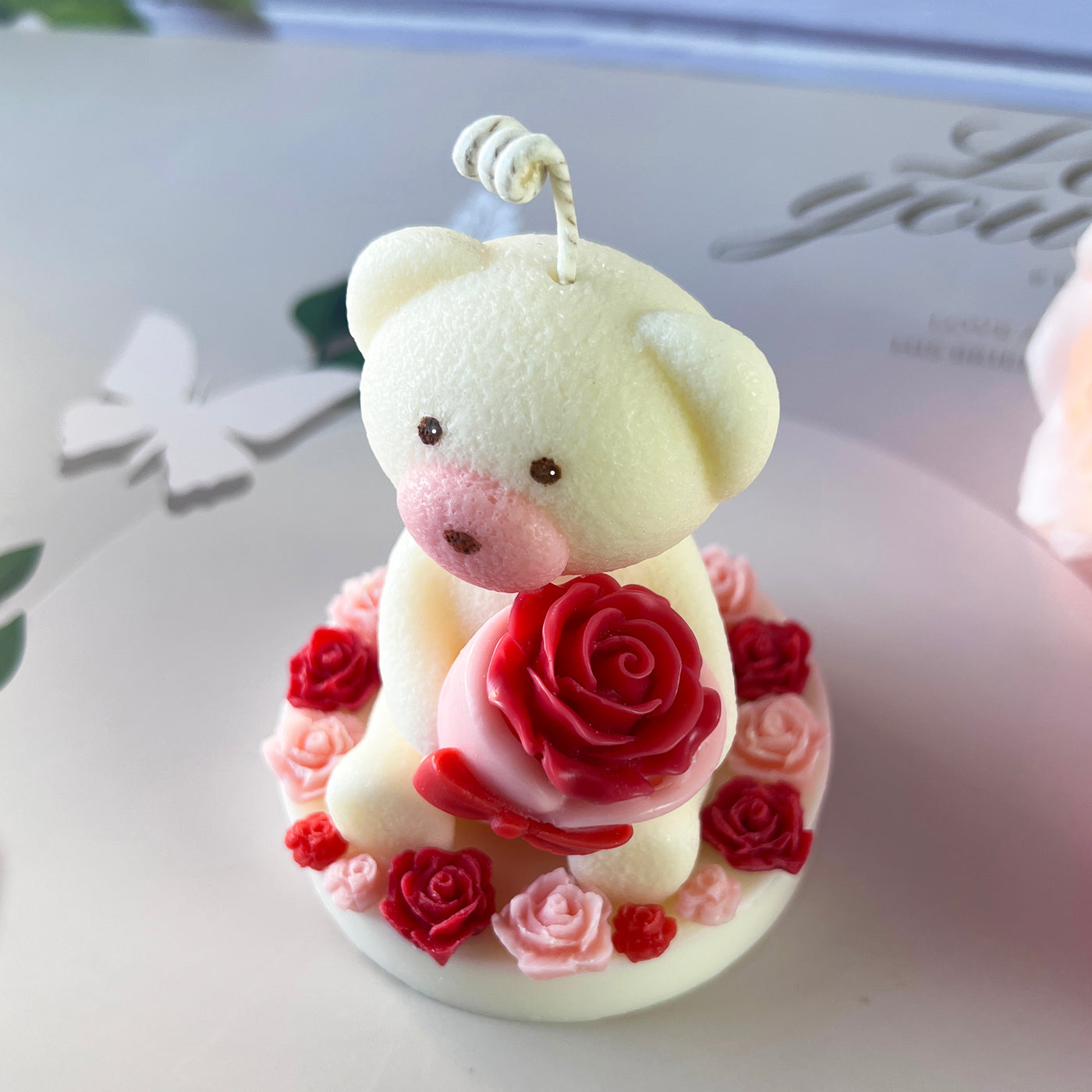 Bouquet Bear Scented Candle 🌹