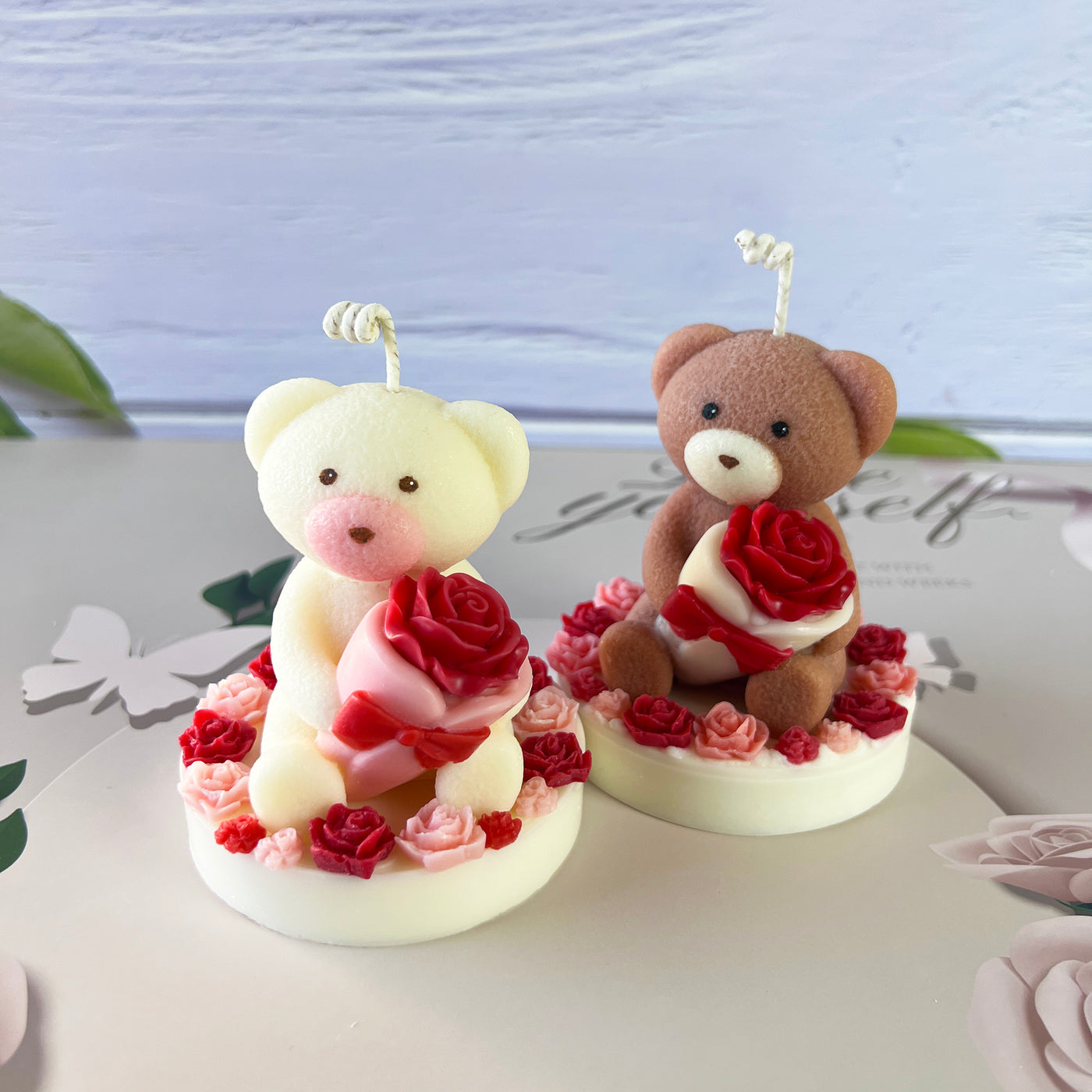 Bouquet Bear Scented Candle 🌹