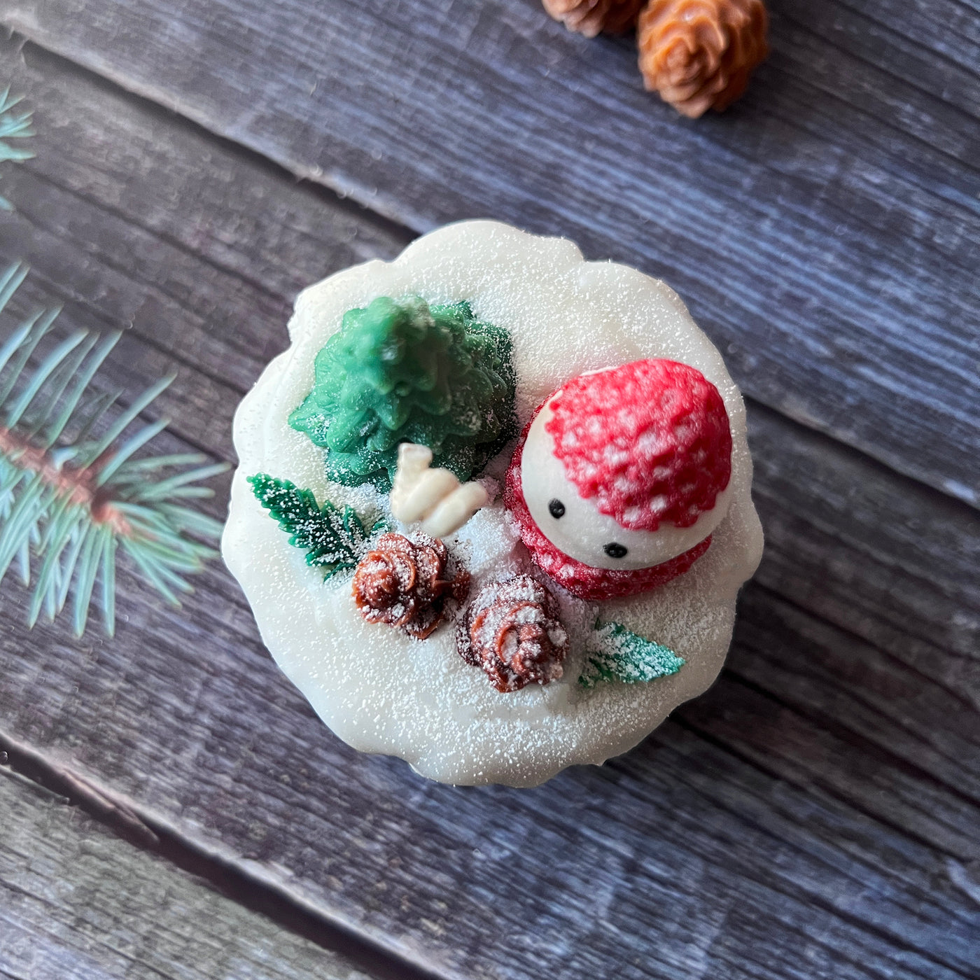 Winter Collection - Little Strawberry-man 🍓 Scented Candle